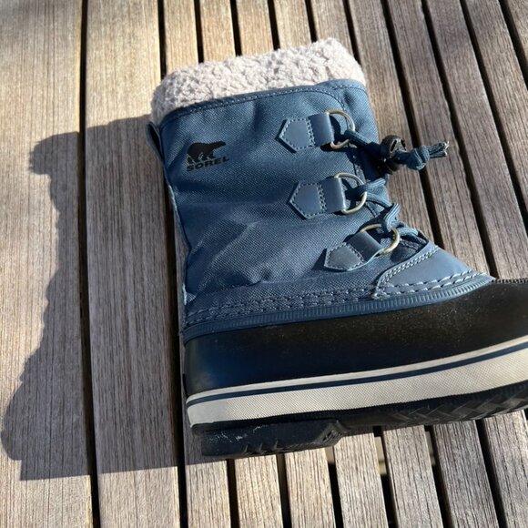 Sorel Kids' Yoot Pac Winter Boots - Size 3US - Picture 3 of 6